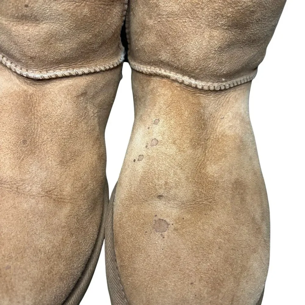 UGG Classic Short Shearling Winter Boots Chestnut Tan Size 9